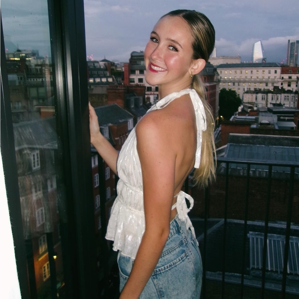 Tie back, high neck ruched top